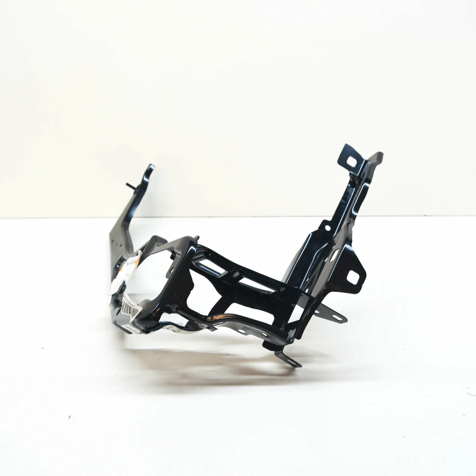 NEW BMW 1 F40 FRONT LEFT RADIATOR SUPPORT TIE BAR EXTENSION 51647459881 ORIGINAL