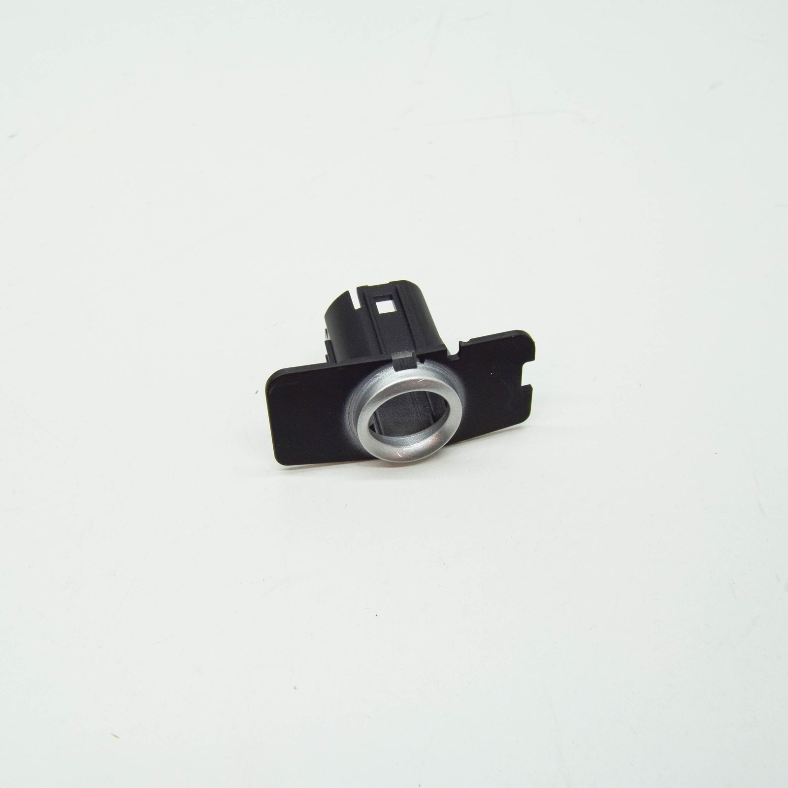 new ford kuga mk2 c520 front park sensor retainer 2051295 original