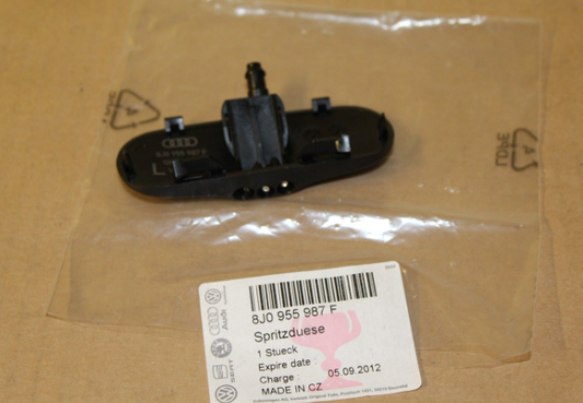 new audi tt 8j front left windscreen nozzle jet 8j0955987f original