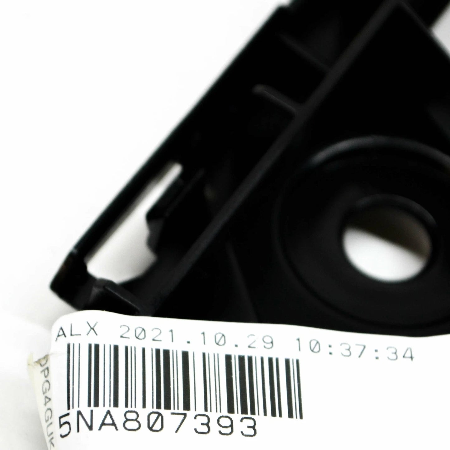 NEW VOLKSWAGEN TIGUAN AD MK2 REAR LEFT BUMPER BRACKET HOLDER 5NA807393