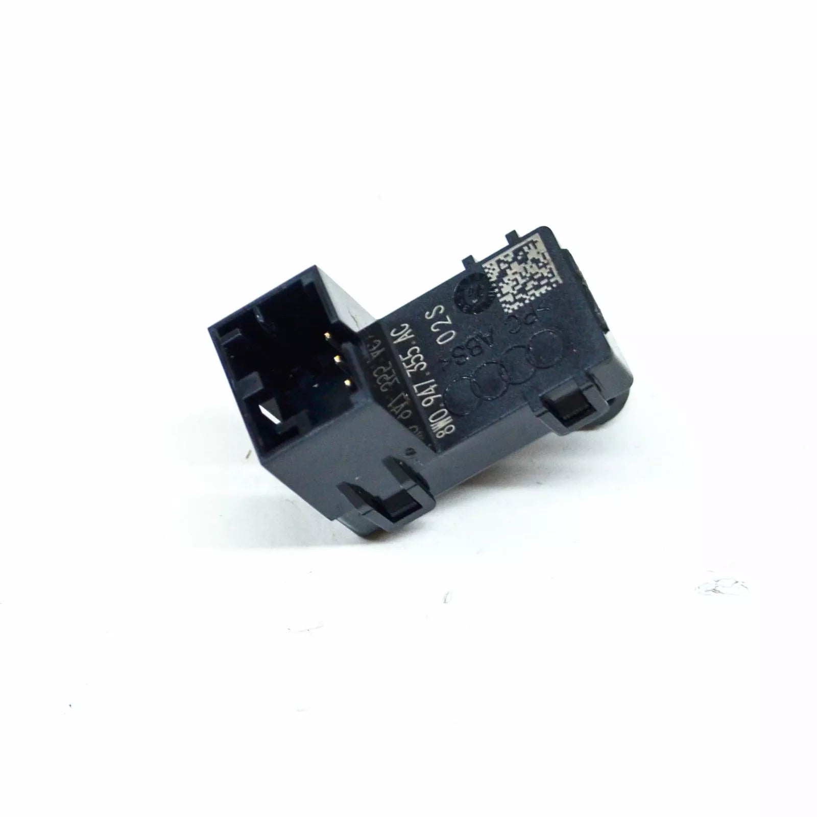 NEW AUDI A4 B9 INTERIOR LED RIGHT COURTESY LIGHT MODULE 8W0947355AC ORIGINAL