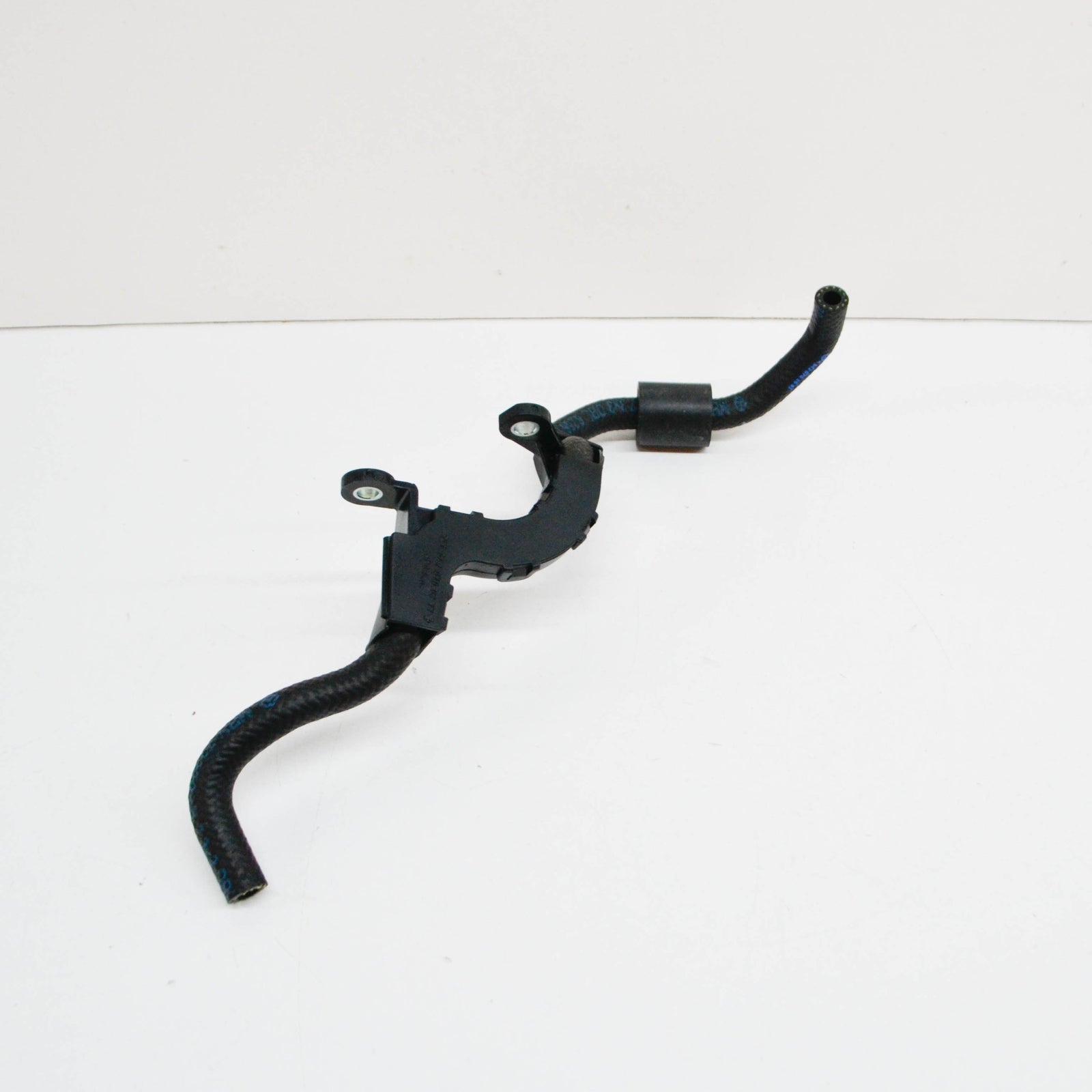 NEW MB ML W164 FUEL FILTER TO HIGH-PRESSURE PUMP LINE A642070028164 ORIGINAL