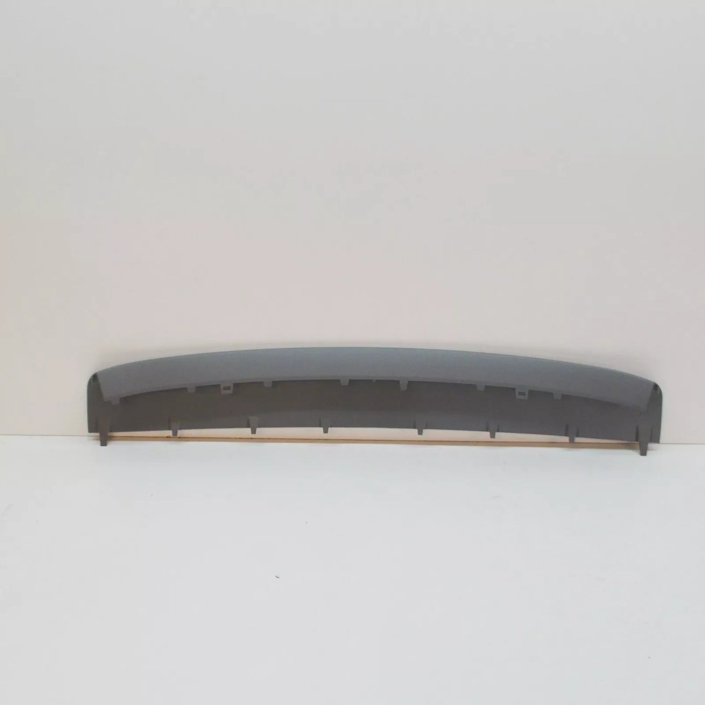 NEW BMW X1 F48 FRONT BUMPER LOWER GRILLE TRIM 51117425977 7425977 2015 ORIGINAL