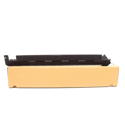 NEW BMW M4 F82 RADIATOR LOWER SEAL TRIM 17117848789 7848789 2016 ORIGINAL