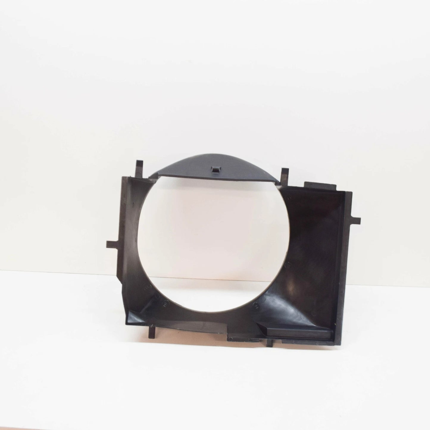 NEW MERCEDES-BENZ C-CLASS W202 FAN SHROUD A2025052155 ORIGINAL