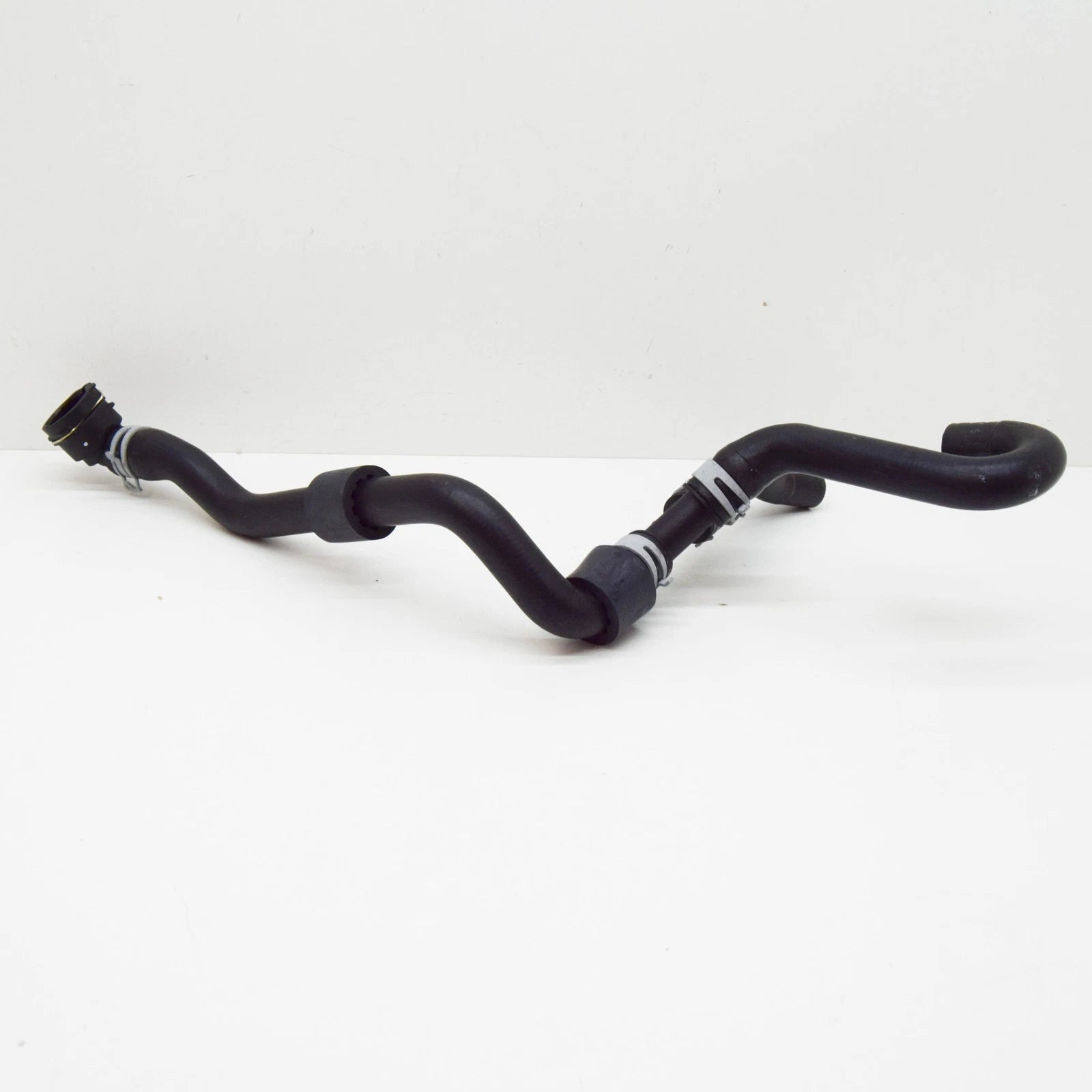 NEW VW GOLF CD MK8 COOLANT HOSE WITH QUICK RELEASE COUPLING 5Q0122051ER ORIGINAL