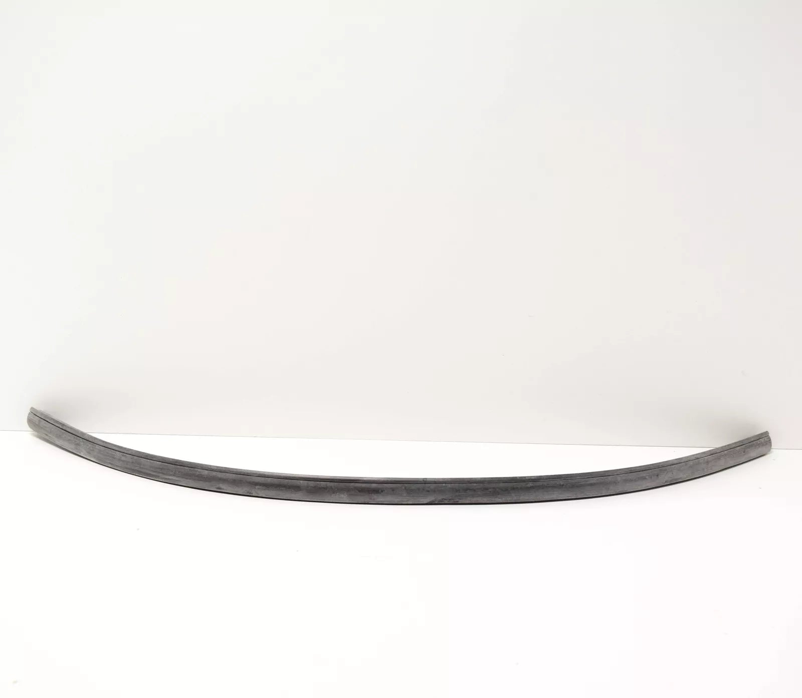 NEW BMW 1502 FRONT DOOR WEATHERSTRIP SEAL 51711813507 ORIGINAL