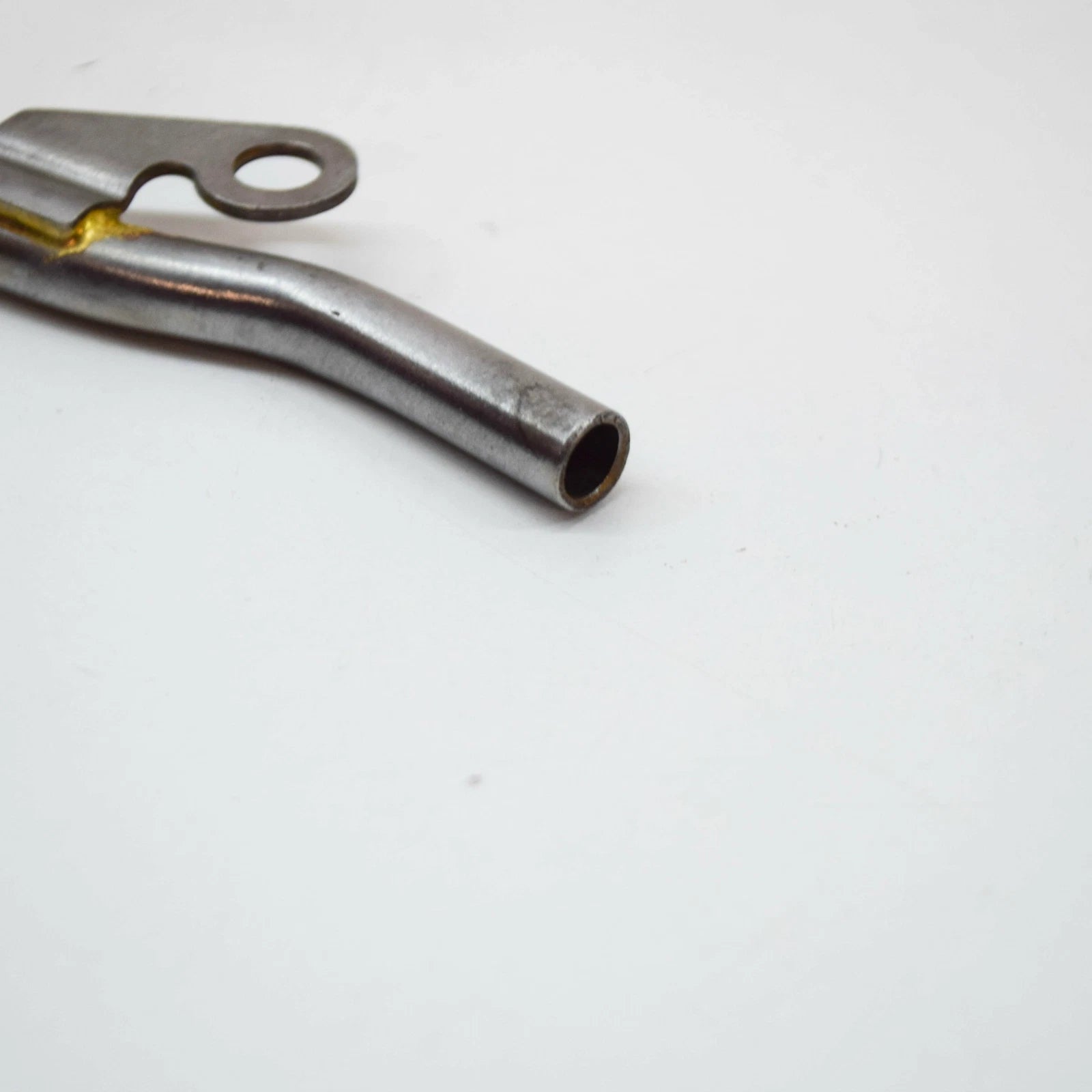 NEW BMW 5 E39 CRANKCASE VENTILATION OIL SEPARATOR OIL PIPE 11151745649 ORIGINAL