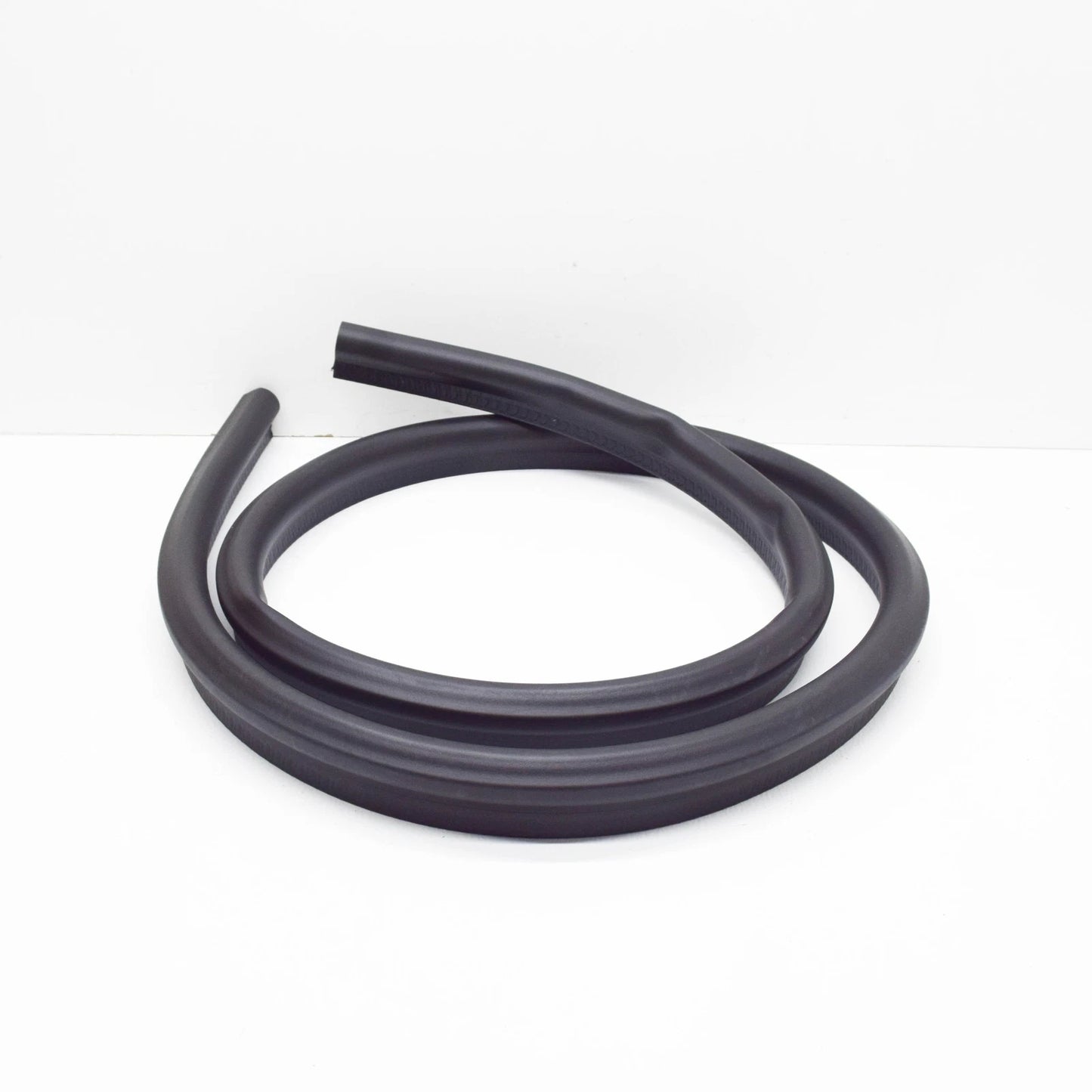 NEW BMW 3 E36 HARDTOP REAR WINDOW FRAME GASKET 8397667 54218397667 ORIGINAL