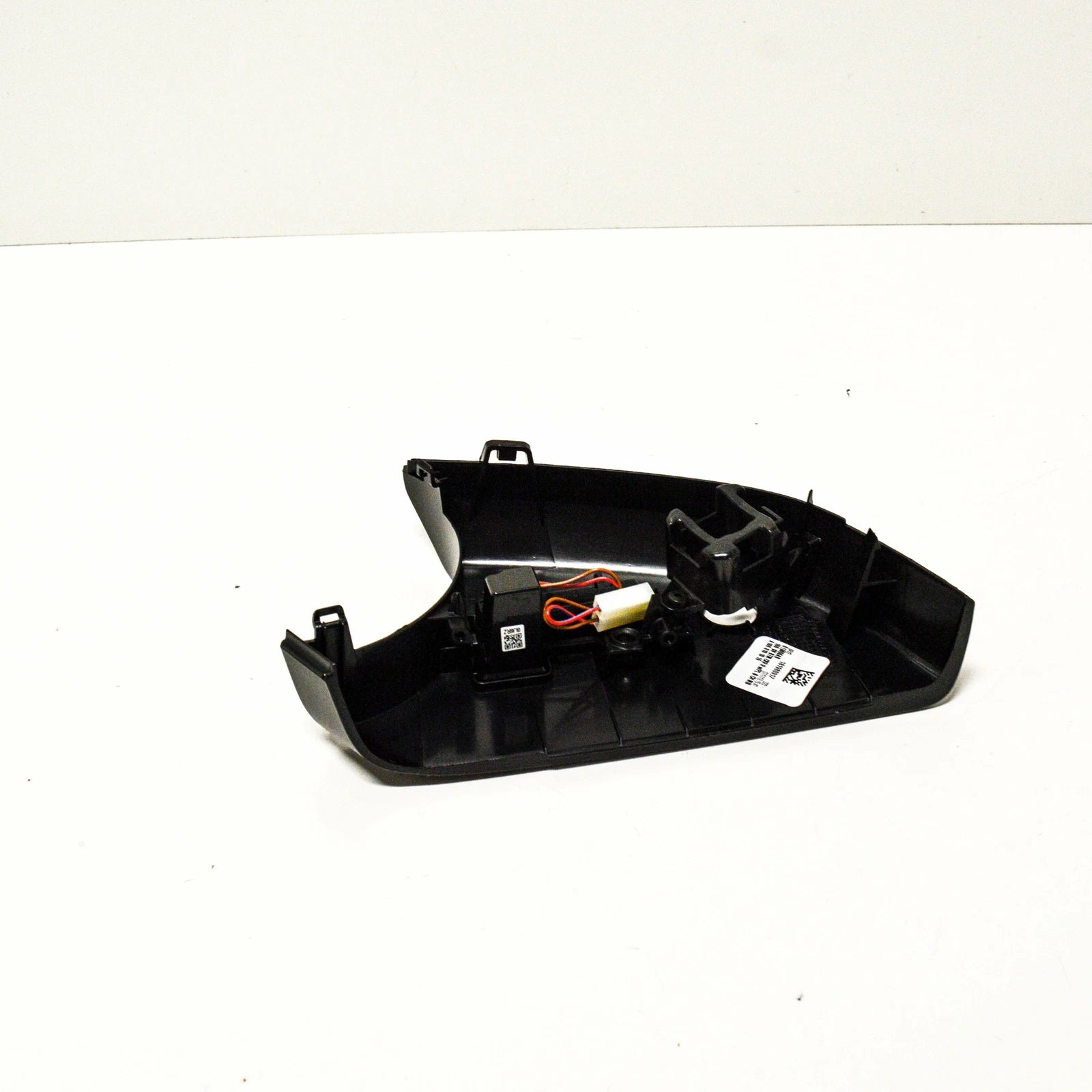 NEW MERCEDES BENZ GLE W166 RIGHT MIRROR LOWER COVER CAP  A1668101015 ORIGINAL