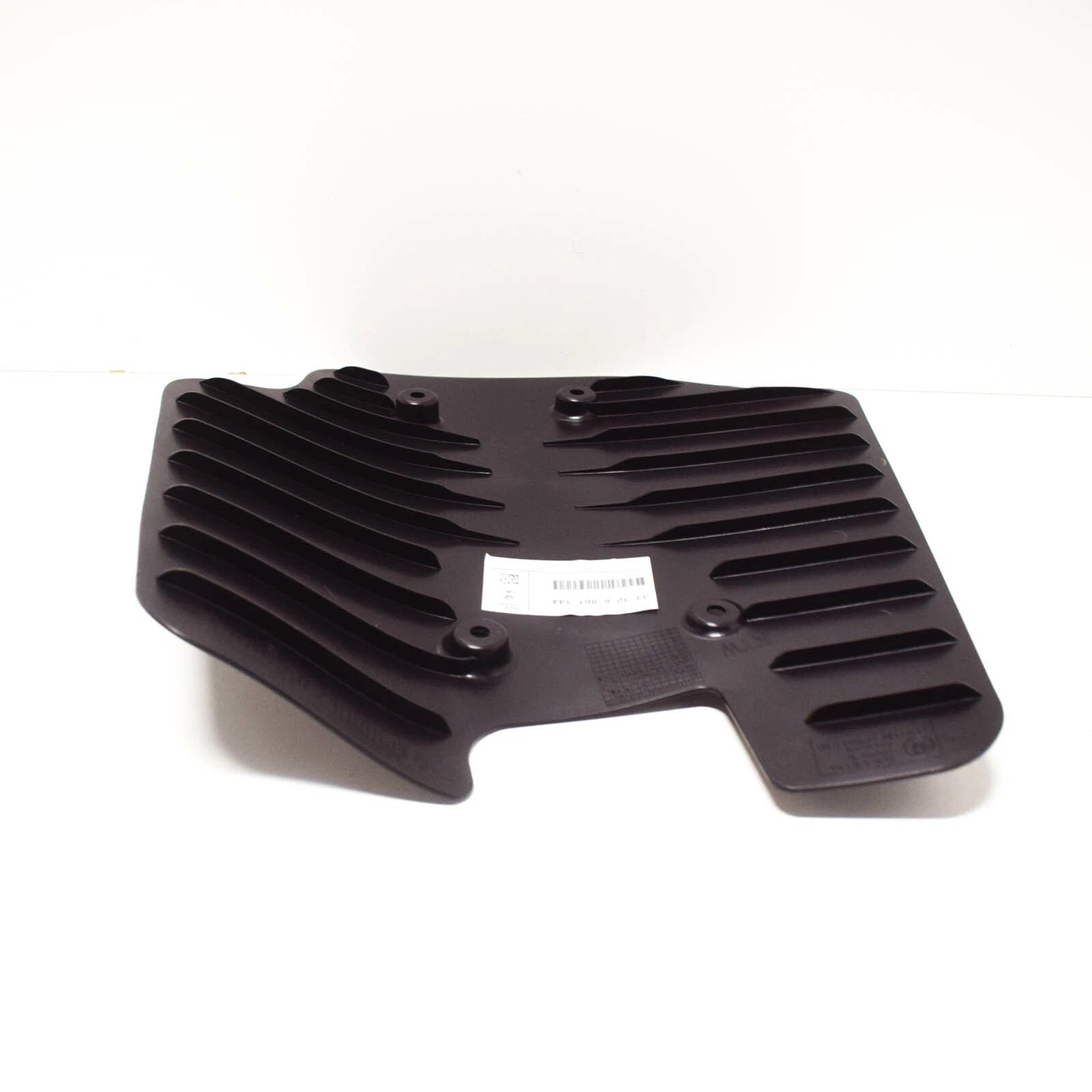 NEW BMW 7 G11 REAR AXLE SUPPORT RIGHT COVERING 33306861144 6861144 ORIGINAL