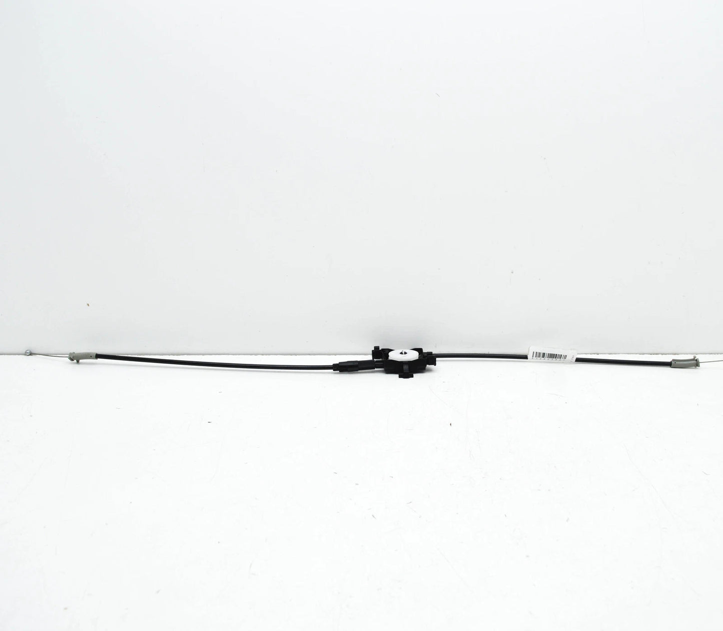 NEW AUDI A3 SPORTBACK 8Y FRONT BONNET HOOD CENTER CABLE 8Y0823531