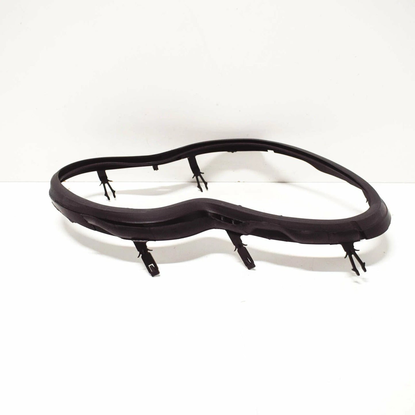 NEW MB C W203 FRONT HEADLIGHT SEALING FRAME RIGHT SIDE A2038260291