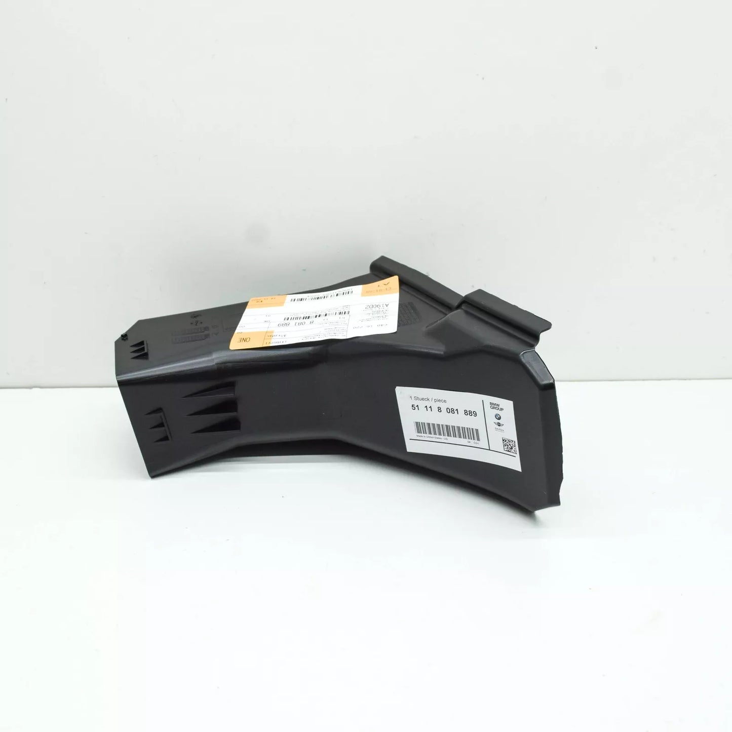 NEW BMW X3 G01 FRONT LEFT BRAKE AIR DUCT TUBE 51118081889 ORIGINAL