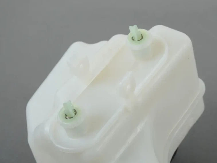 NEW AUDI Q3 8U BRAKE FLUID RESERVOIR 5N0698137 ORIGINAL