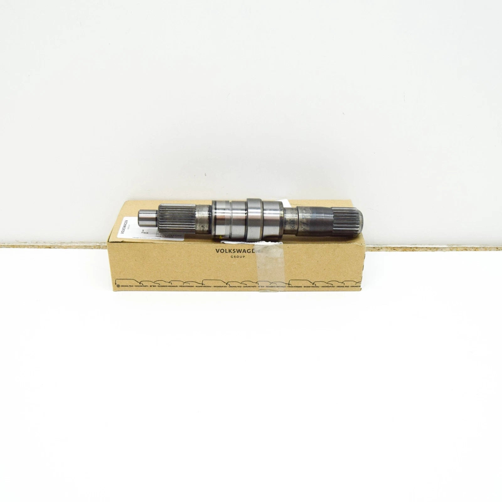 NEW AUDI A6 AVANT C7 REAR AXLE SHAFT 0B4409809H ORIGINAL