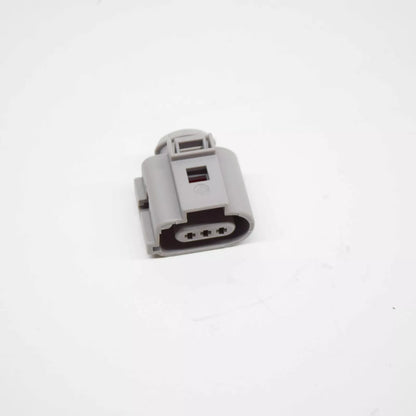 NEW AUDI A3 8P FUEL PRESSURE SENSOR CONNECTOR HOUSING 3 PIN 3B0973703G