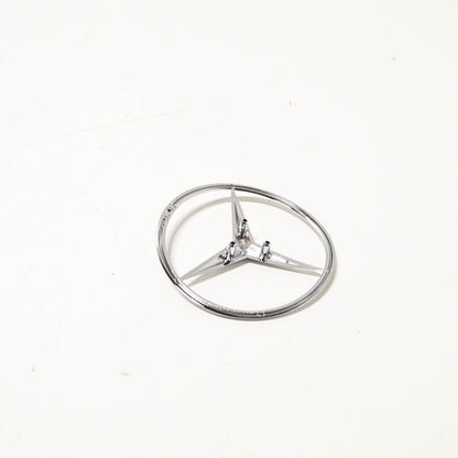 NEW MERCEDES-BENZ CLK C208 TRUNK LID BADGE EMBLEM A2087580058 2001 ORIGINAL