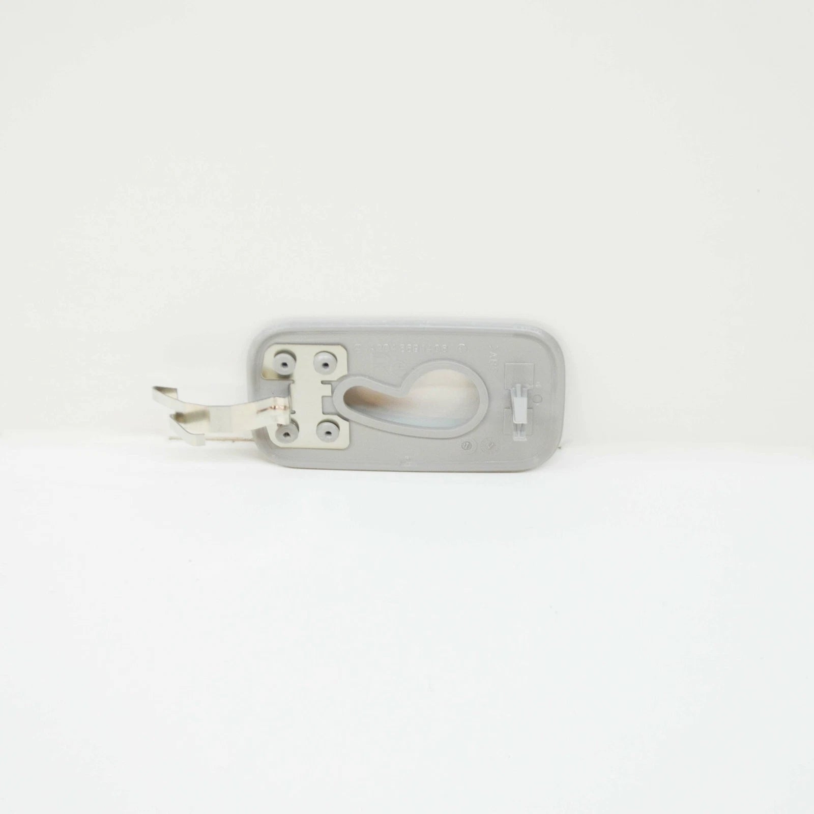 NEW MB GLK X204 LUGGAGE COMPARTMENT REAR RIGHT COVER A20486914087E94 ORIGINAL