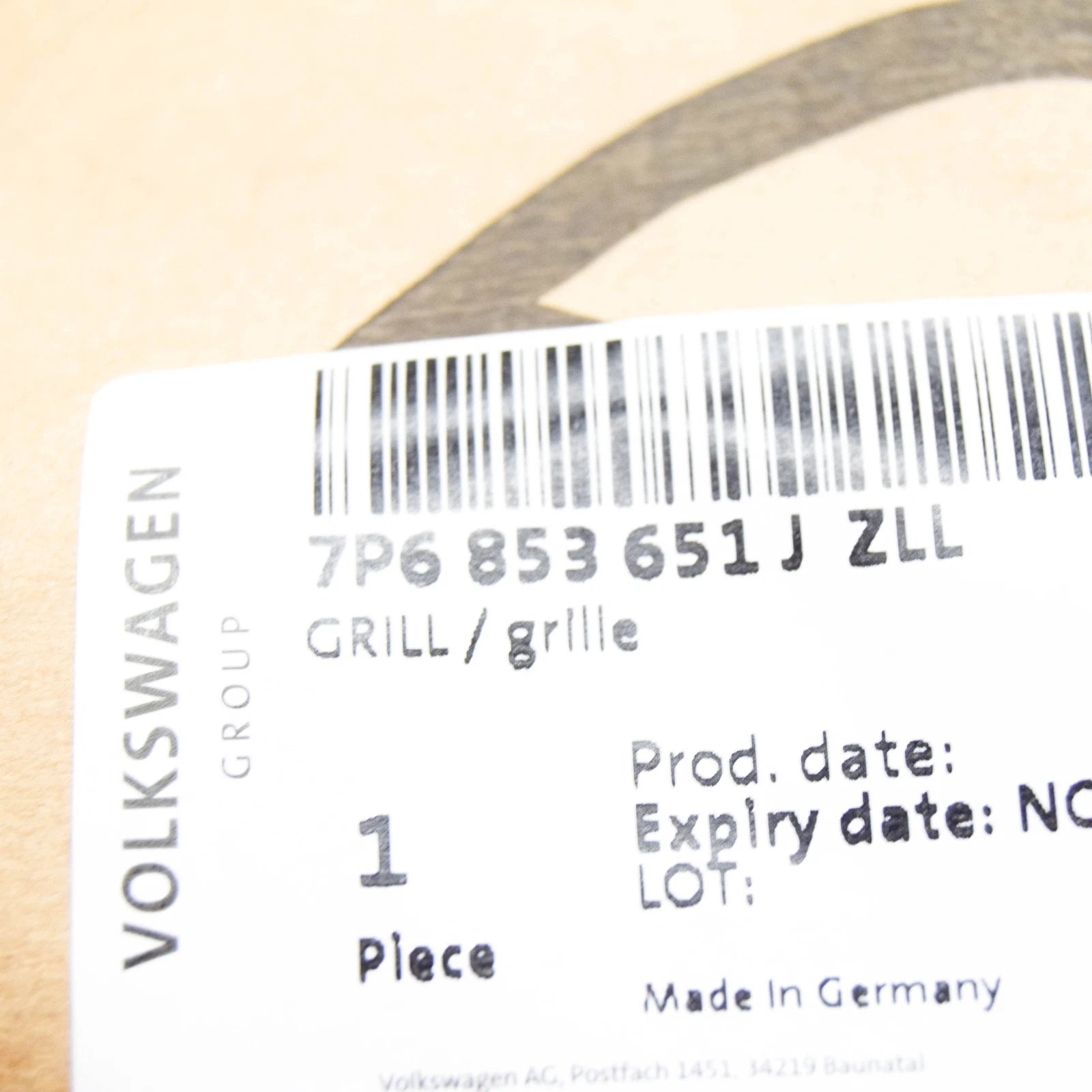 NEW VOLKSWAGEN TOUAREG 7P FRONT RADIATOR GRILLE 7P6853651JZLL ORIGINAL