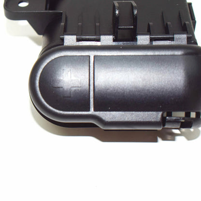 NEW AUDI A3 8P POTENTIAL DISTRIBUTOR JUNCTION BOX/ JUMP POINT 1K0937517