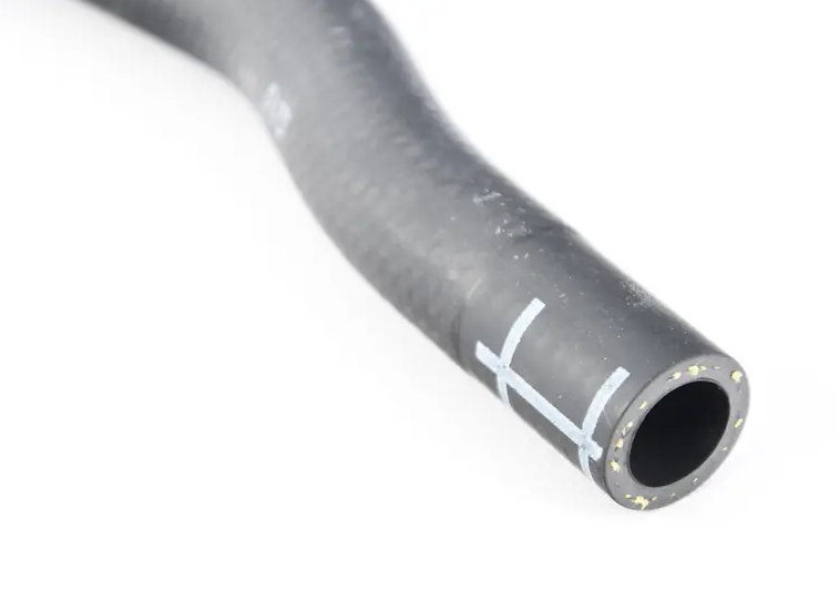 new vw touareg 7p engine coolant hose 7p0121157a original
