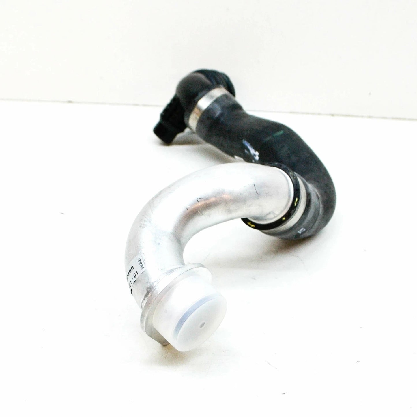 NEW BMW M5 F10 LEFT UPPER RADIATOR COOLANT HOSE 11538074110 ORIGINAL