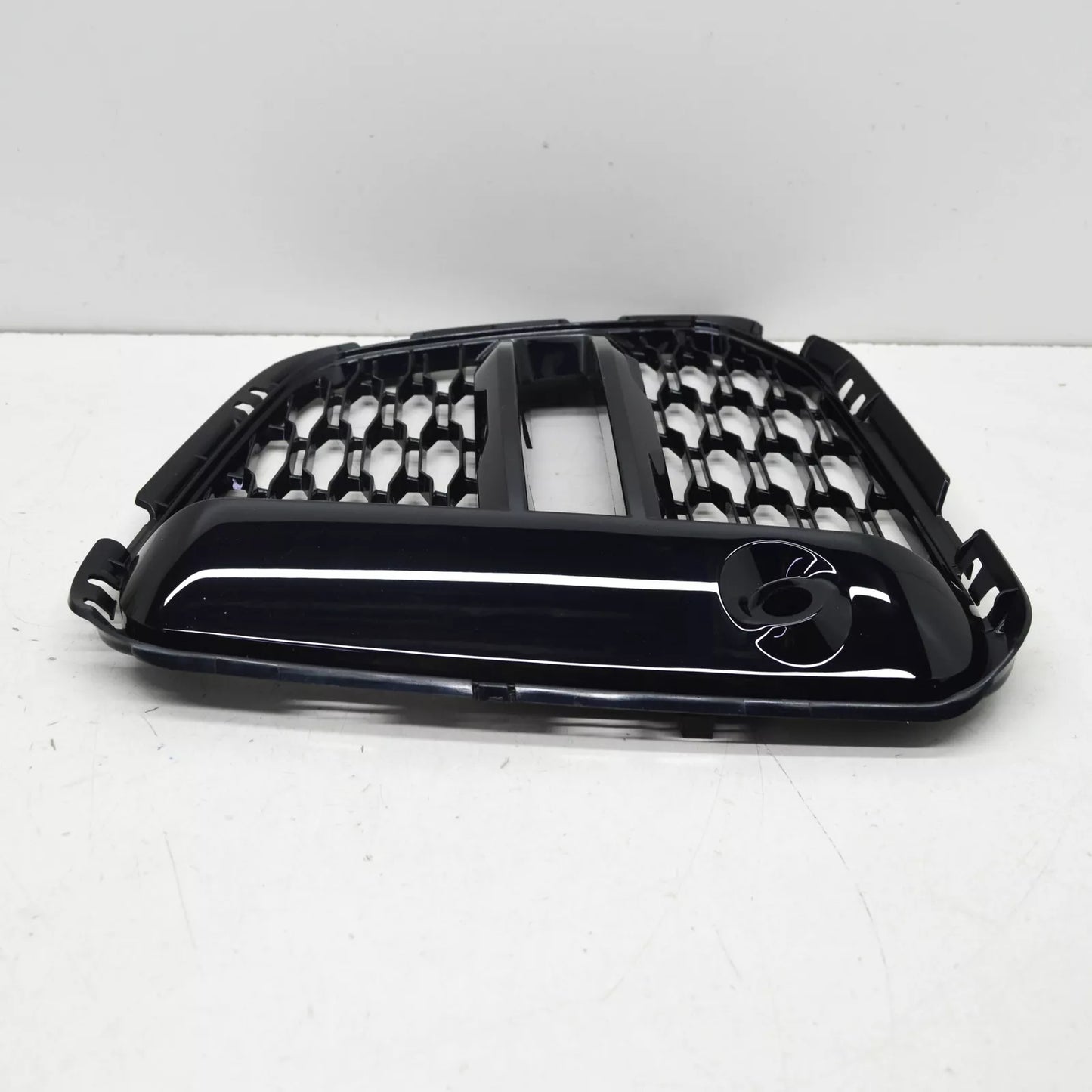 NEW BMW X1 F48 M FRONT RIGHT LATERAL GRID GRILLE 51115A2D4E6 ORIGINAL