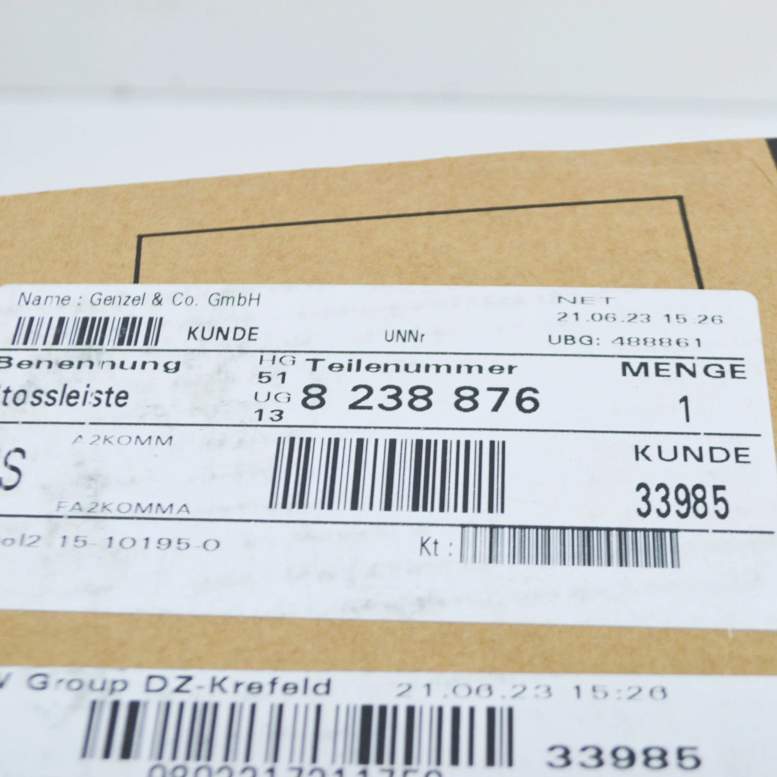 NEW BMW 3 E46 FRONT RIGHT MOULDING FENDER 51138238876 8238876 ORIGINAL