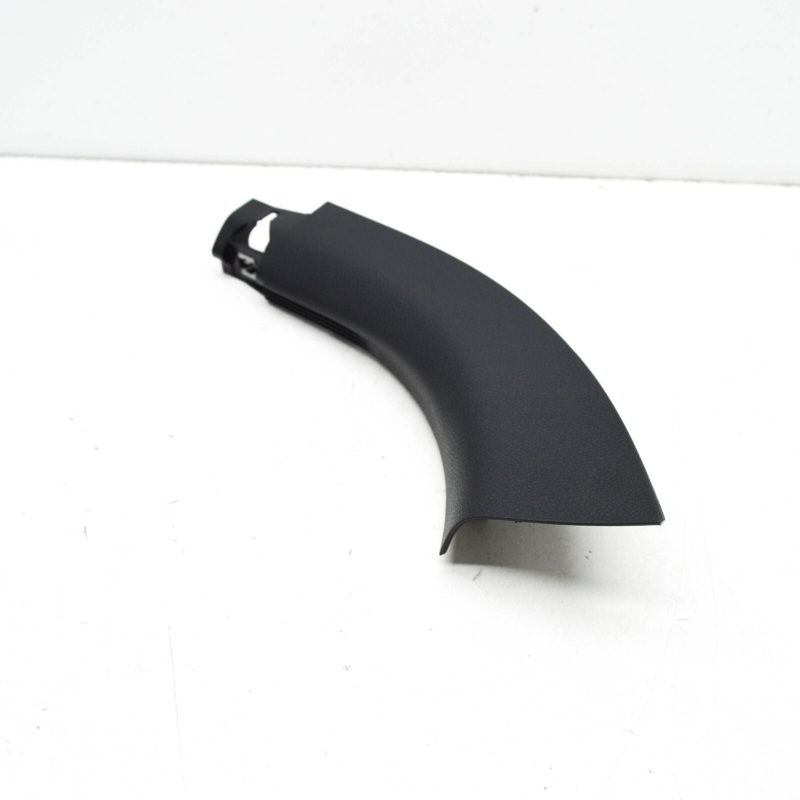 NEW MB C W205 LEFT REAR INNER ENTRANCE COVER TRIM A20568071009051 ORIGINAL