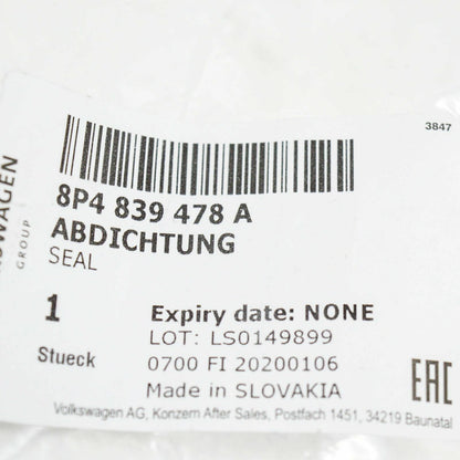 NEW AUDI A3 8P SPORTBACK REAR RIGHT OUTER WINDOW SLOT SEAL 8P4839478A