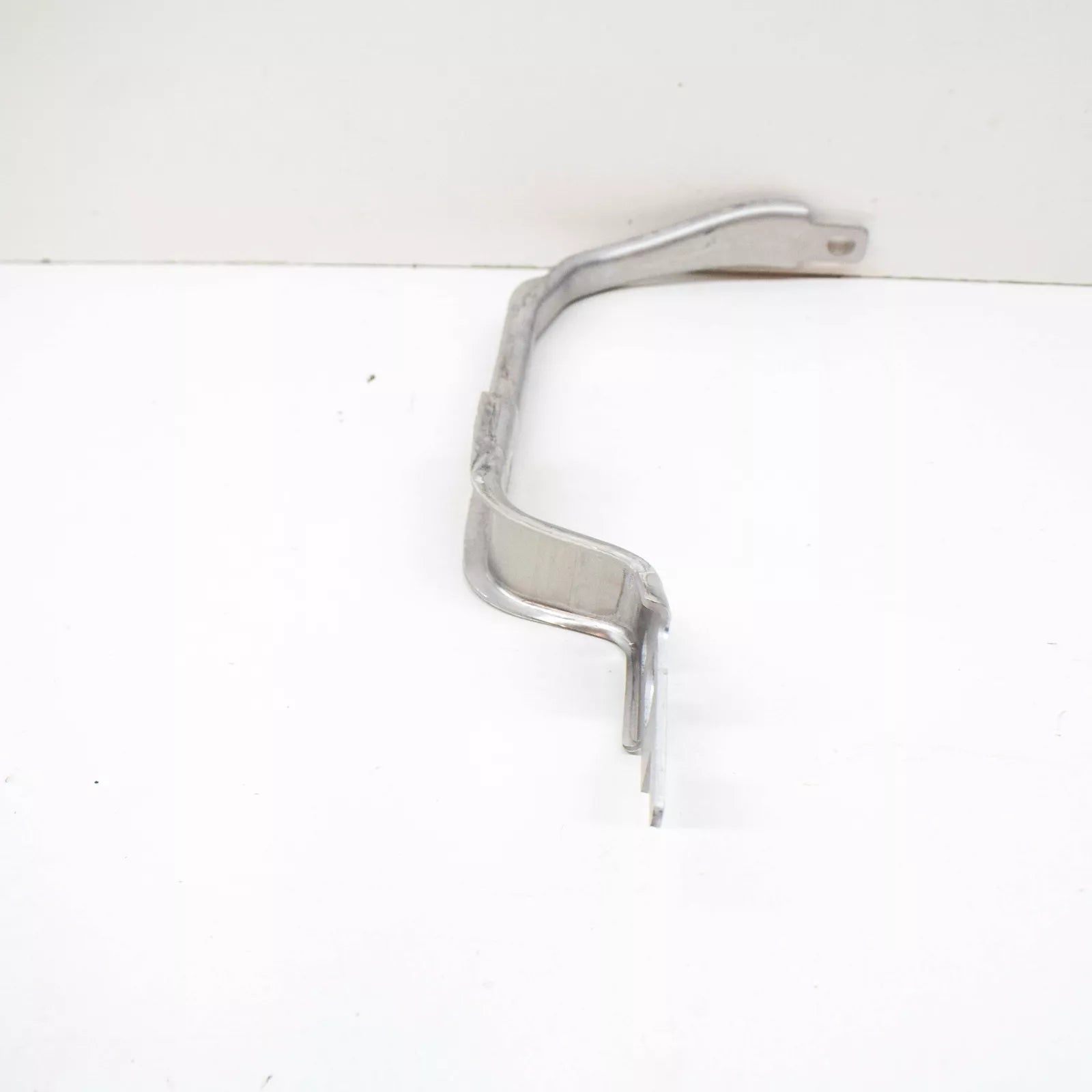 NEW AUDI A6 C8 FRONT LOWER REAR RIGHT RAIL COVER BRACKET 4K0807348B ORIGINAL