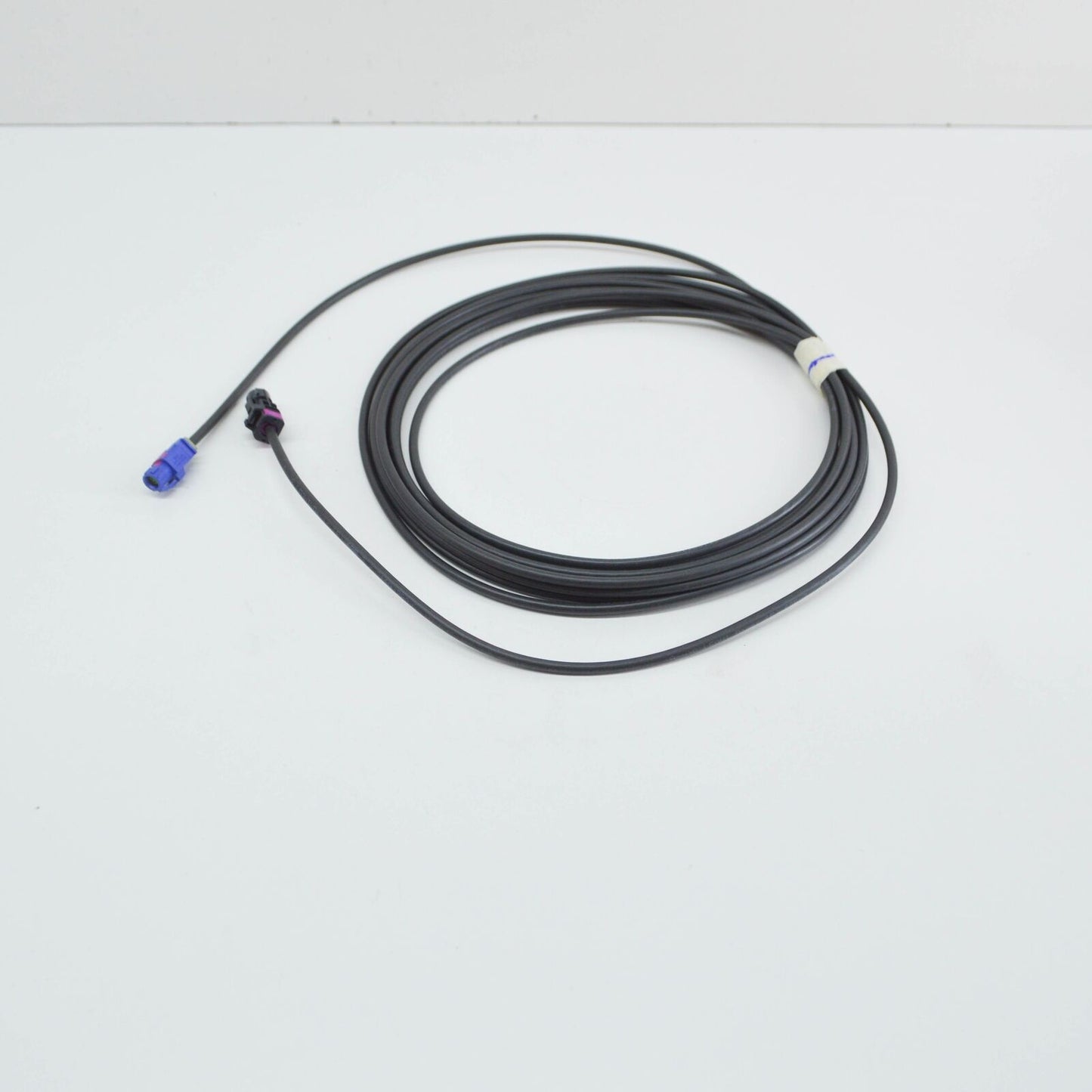 NEW VOLKSWAGEN TIGUAN AD REAR LID CAMERA DATA CONNECTION LINE 5NB971192C