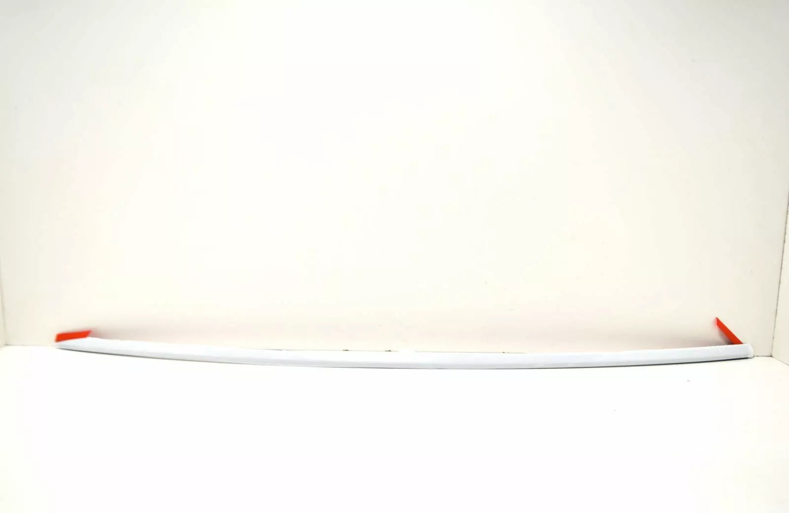 NEW AUDI A8 4N D5 REAR TAILGATE CENTER TRIM STRIP 4N0853927AT94 ORIGINAL