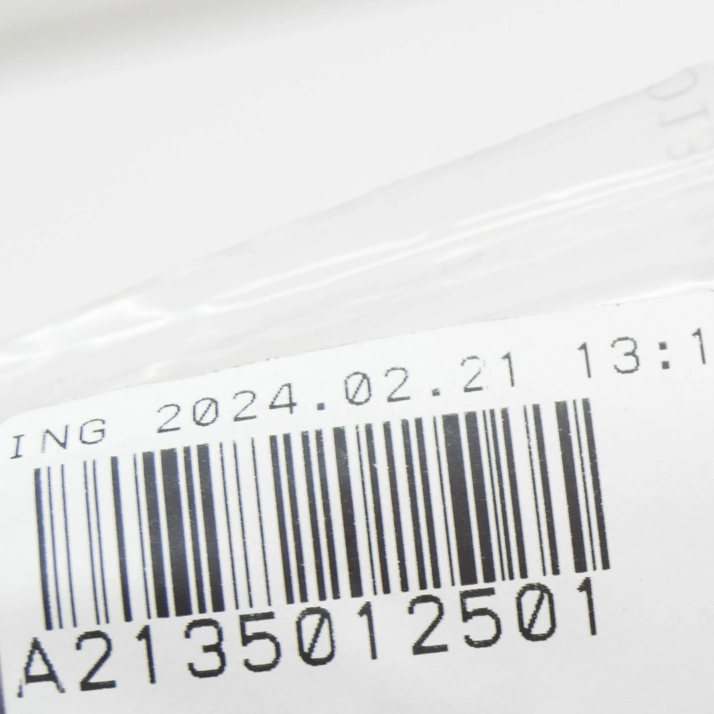 NEW MERCEDES-BENZ E W213 COOLANT HOSE PIPE A2135012501 ORIGINAL