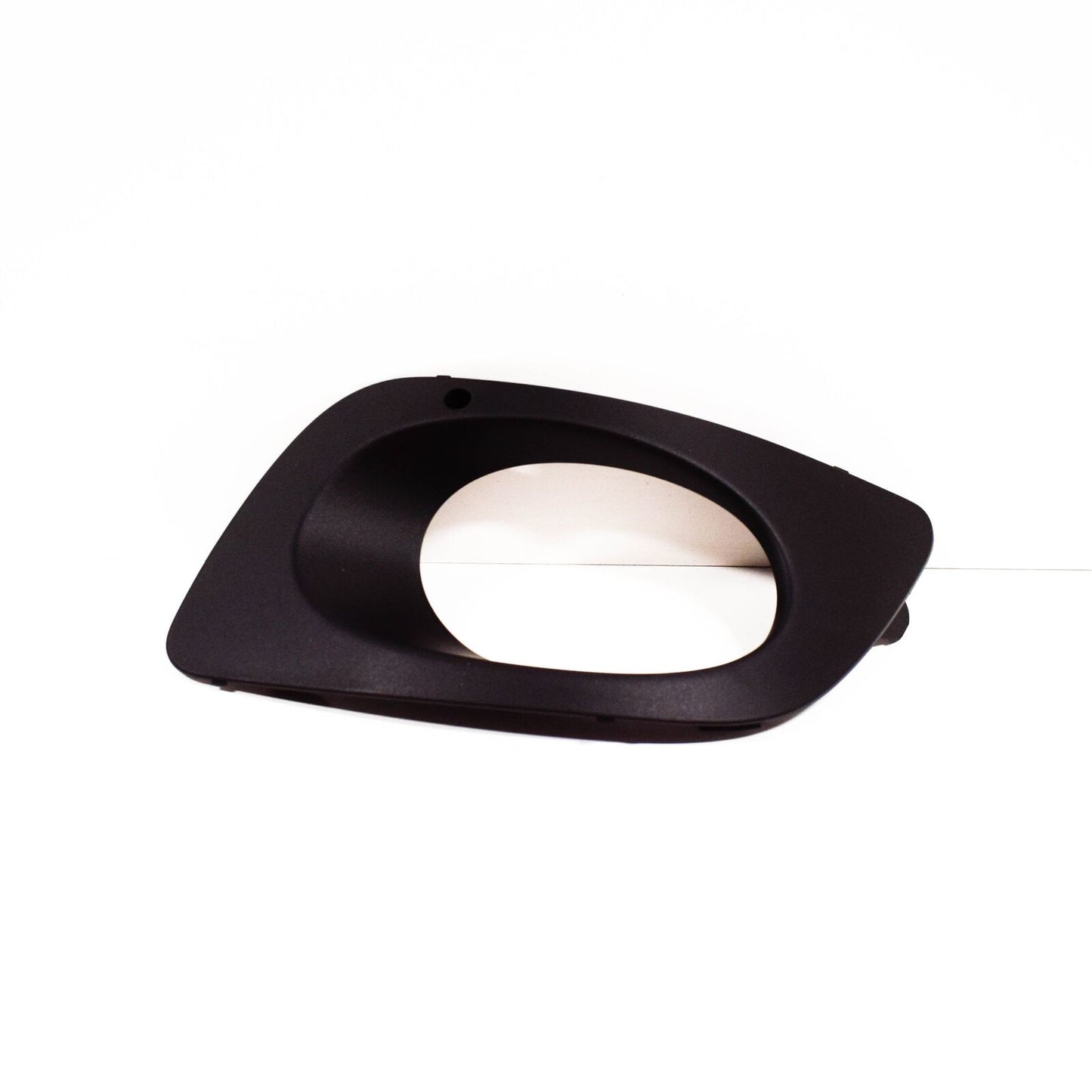 NEW MB SPRINTER W906 FRONT RIGHT FOG LIGHT TRIM BEZEL A90688503539B51 ORIGINAL