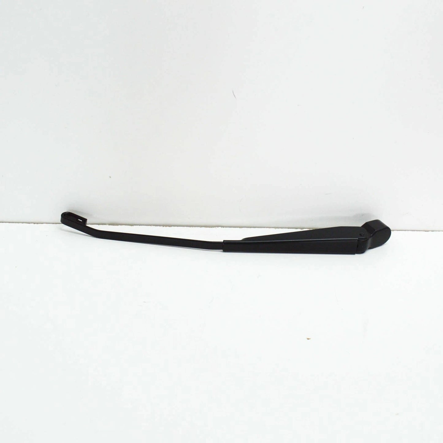 NEW MERCEDES BENZ G W463 REAR TRUNK WINDOW WIPER ARM A4638200244