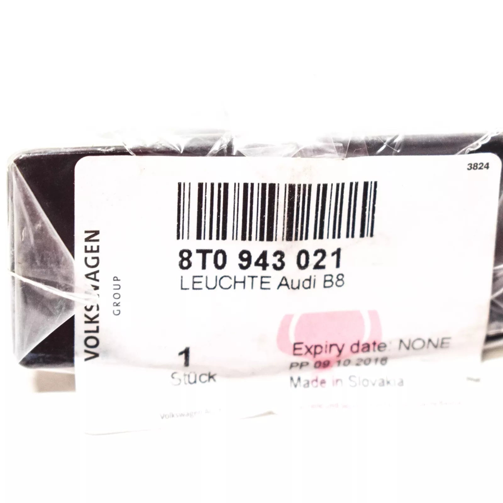 NEW AUDI TT 8J LICENSE NUMBER PLATE LIGHT 8T0943021A ORIGINAL