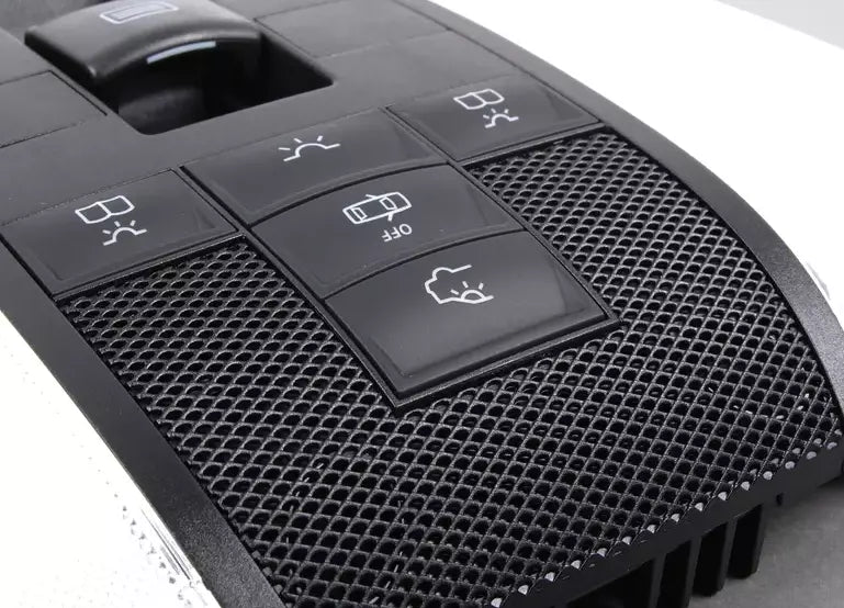 NEW MERCEDES-BENZ C W204 INTERIOR OVERHEAD LAMP A20490018049051 ORIGINAL