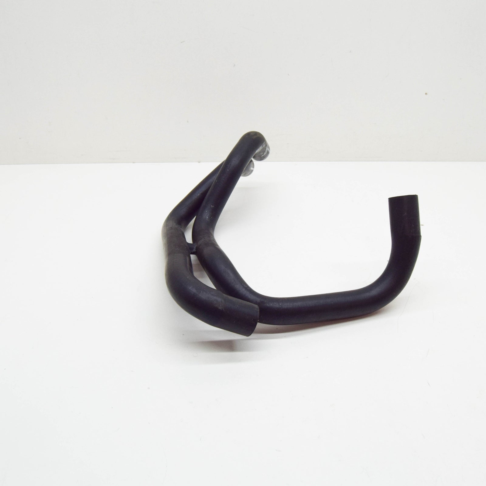 NEW VW GOLF VI 5K MK6 ENGINE COOLANT WATER HOSE 1K0122157JQ ORIGINAL