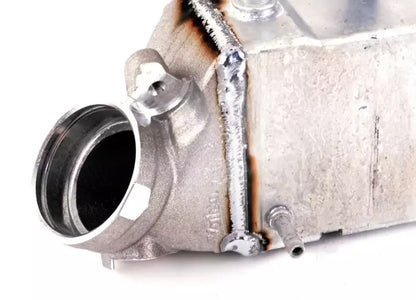 NEW VOLKSWAGEN PASSAT B8 INTERCOOLER 3AA145805B ORIGINAL