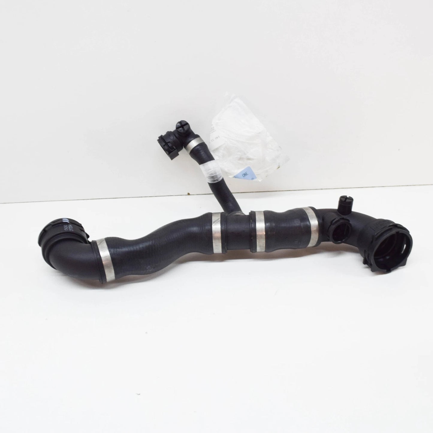 NEW BMW X3 E83 COOLANT PIPE HOSE 17113404071 3404071 ORIGINAL