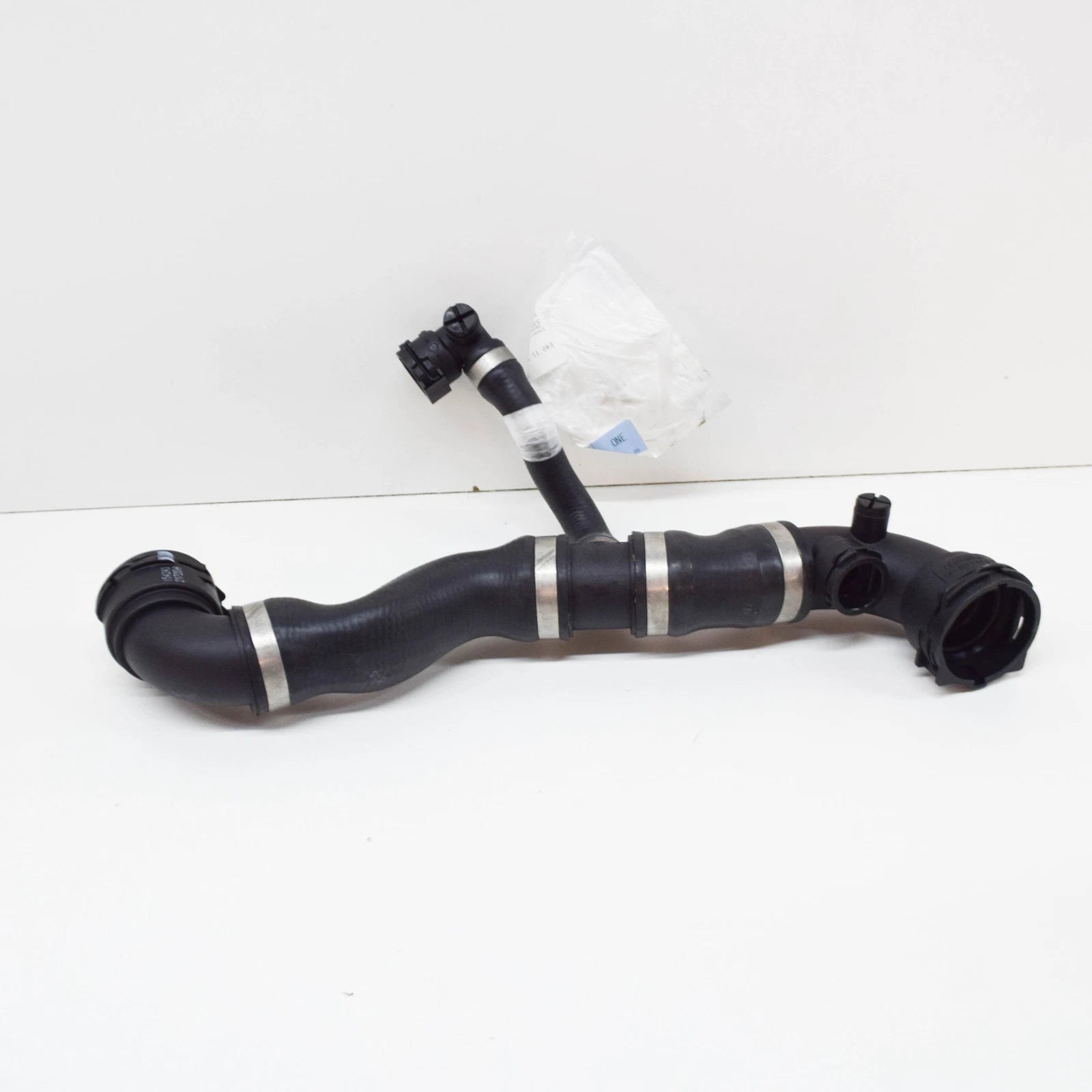 NEW BMW X3 E83 COOLANT PIPE HOSE 17113404071 3404071 ORIGINAL