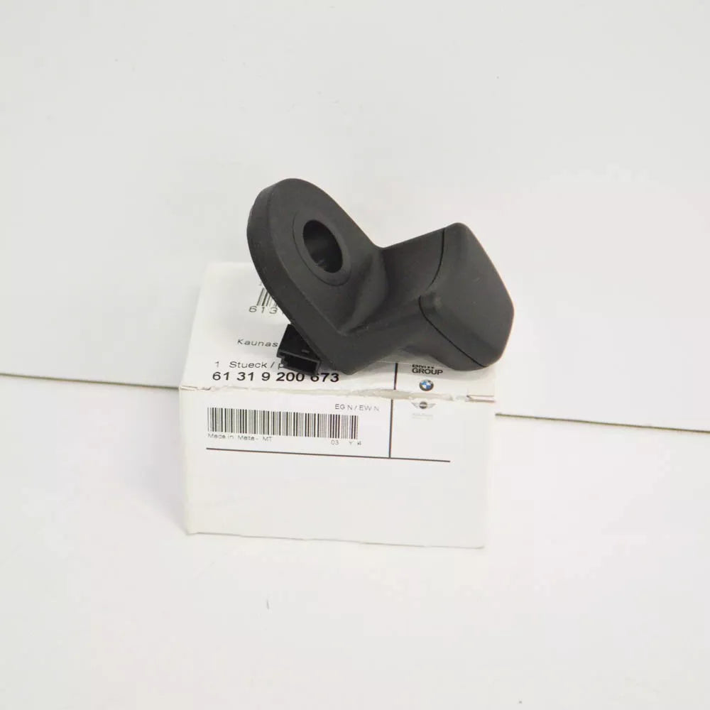 NEW BMW 5 TOURING E61 REAR HATCH GLASS RELEASE SWITCH 61319200673 ORIGINAL