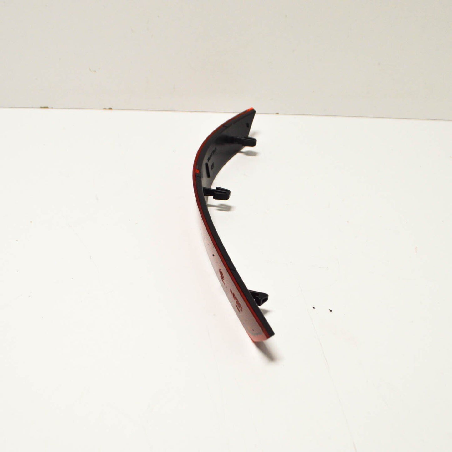 NEW VOLKSWAGEN SHARAN 7N REAR BUMPER RIGHT REFLECTOR 7N0945106B ORIGINAL