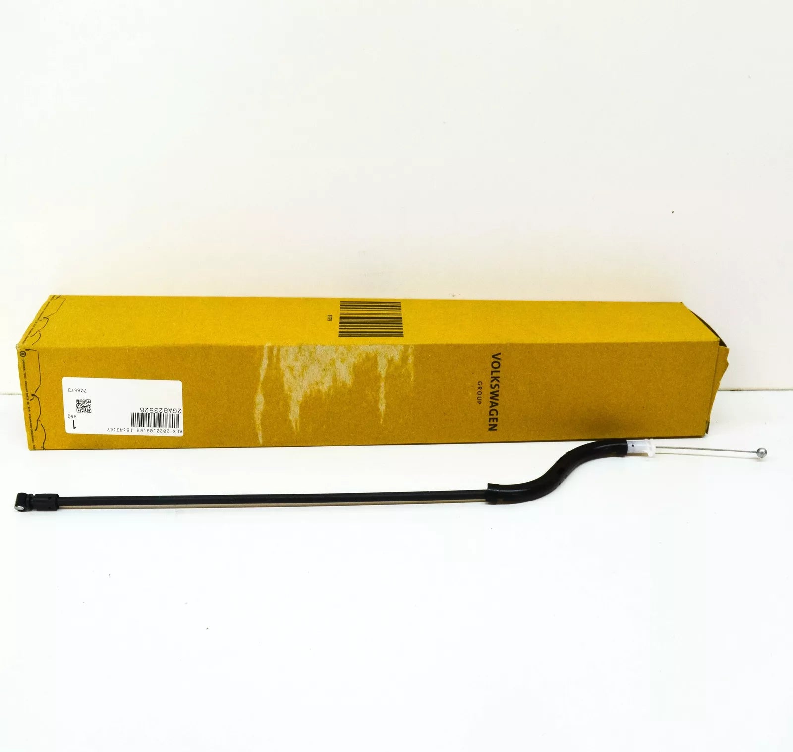 NEW VOLKSWAGEN T-ROC BONNET HOOD LID LOCK CABLE 2GA823528 ORIGINAL