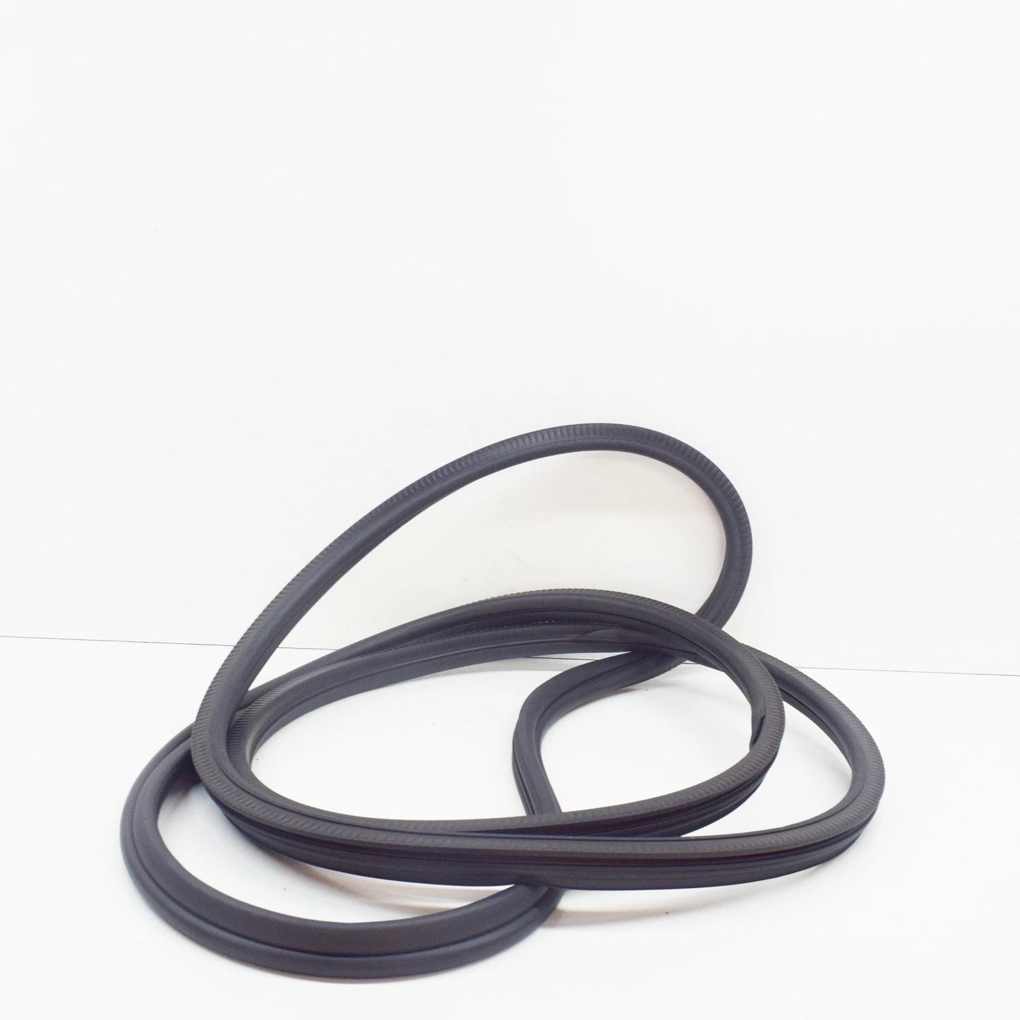 NEW MERCEDES-BENZ VITO W639 LEFT SLIDING DOOR GASKET A6397330698 ORIGINAL