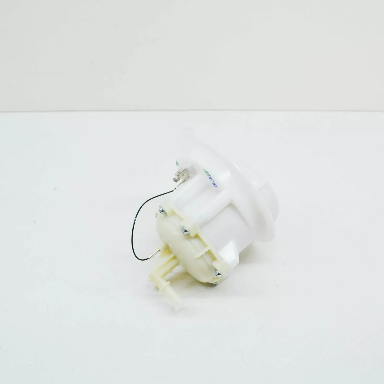 NEW AUDI Q7 4L LEFT UPPER FUEL FILTER 7L8919679 ORIGINAL