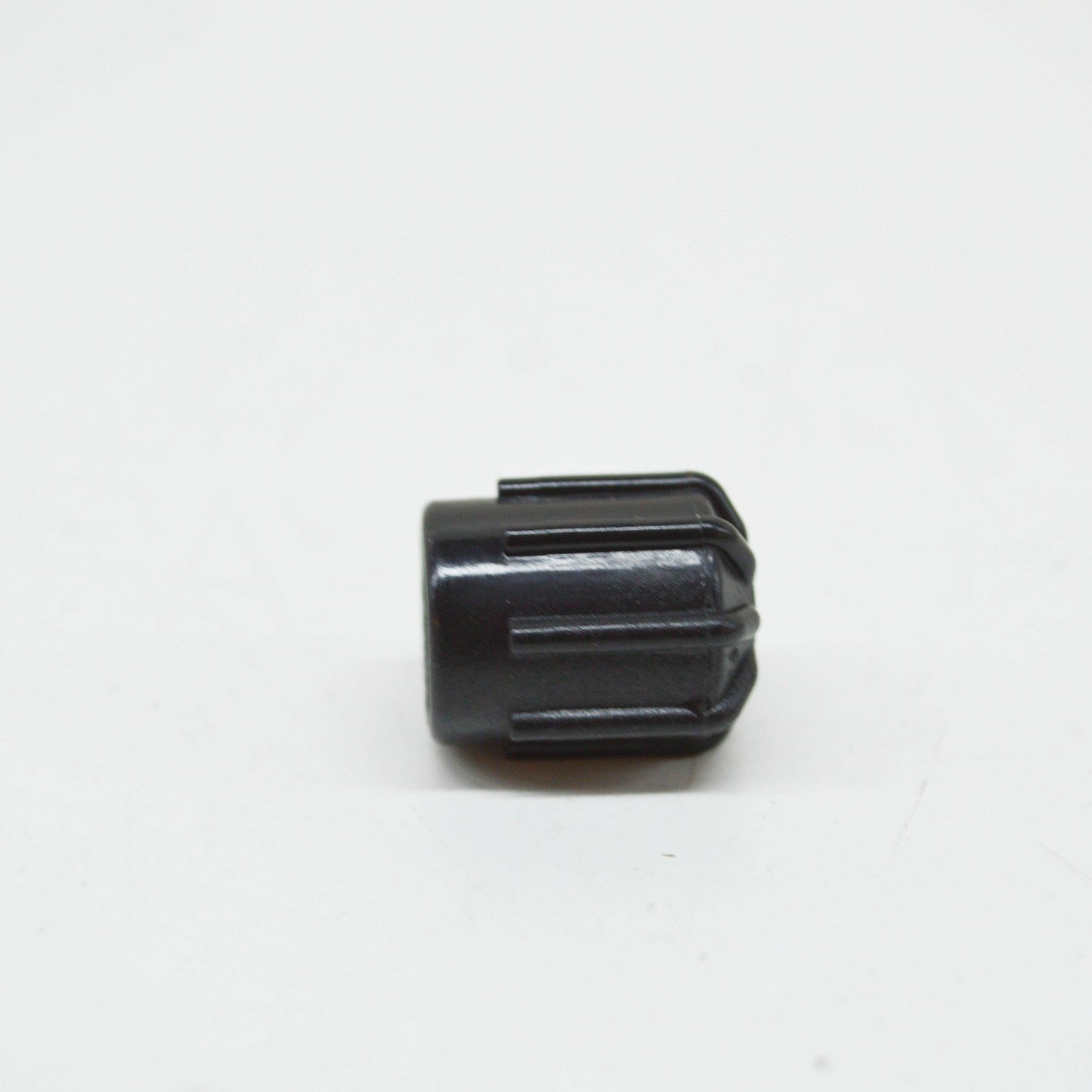 NEW MERCEDES-BENZ E W210 A/C VALVE CAP A1409880135 ORIGINAL