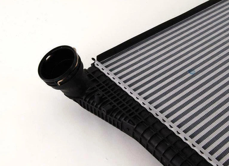 NEW VOLKSWAGEN EOS CHARGE AIR COOLER 1K0145803CD ORIGINAL